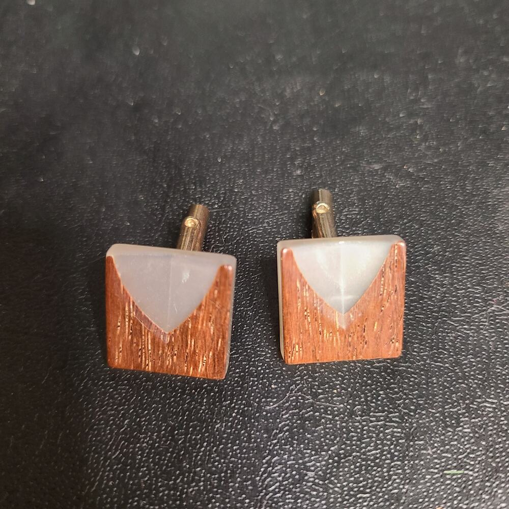 Vintage 50's mid-century modern wood and resin cufflinks